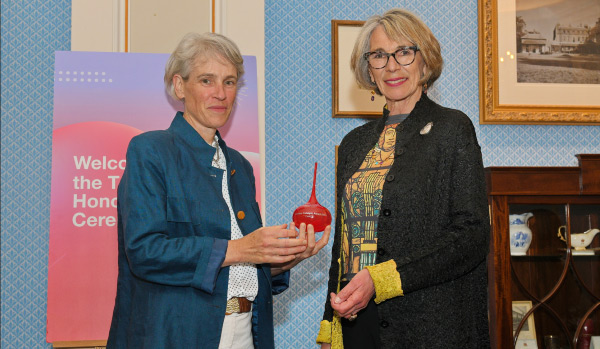 Fiona Sherwin accepting the trophy on behalf of OAKEY with The Right Honourable The Lord Mayor of Adelaide Dr Jane Lomax-Smith AM